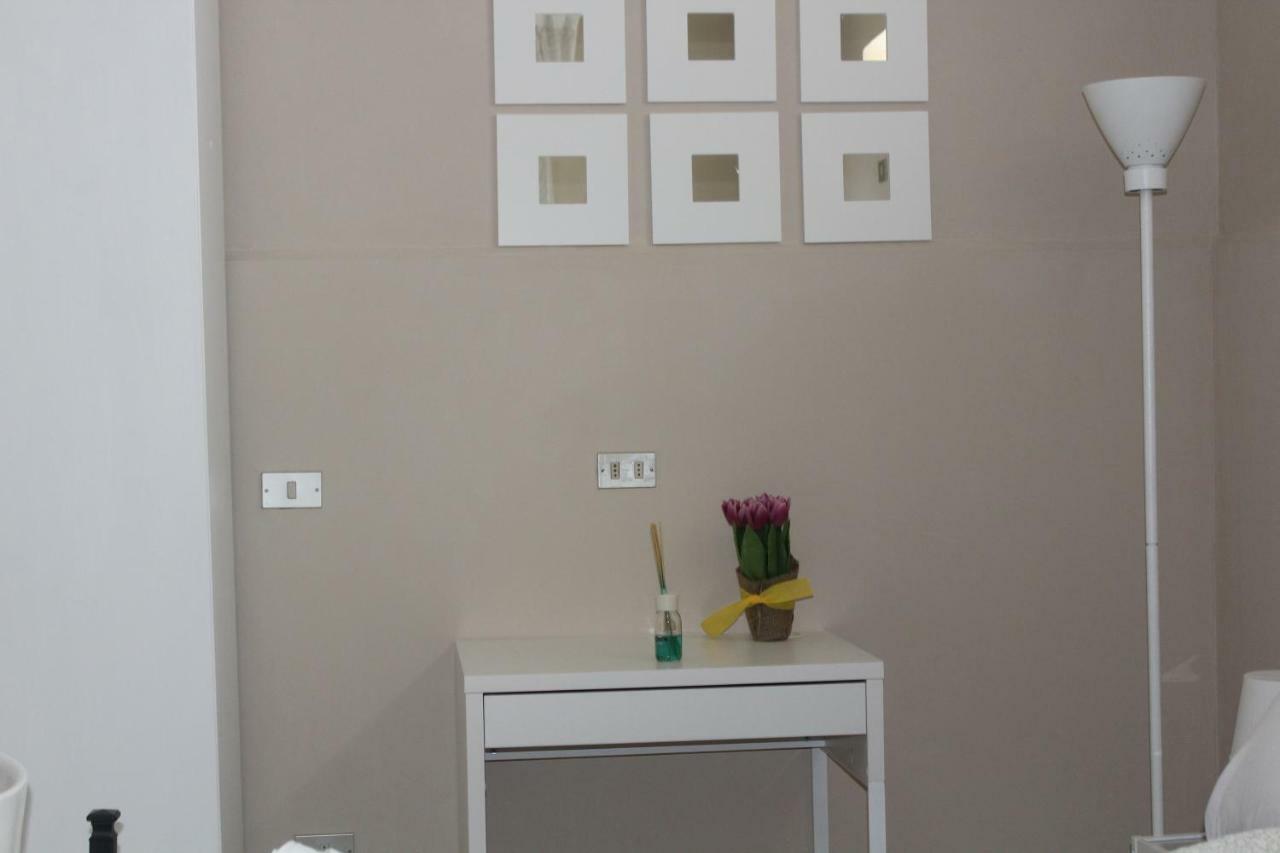 Domus Tua Panzió Pietrelcina Kültér fotó