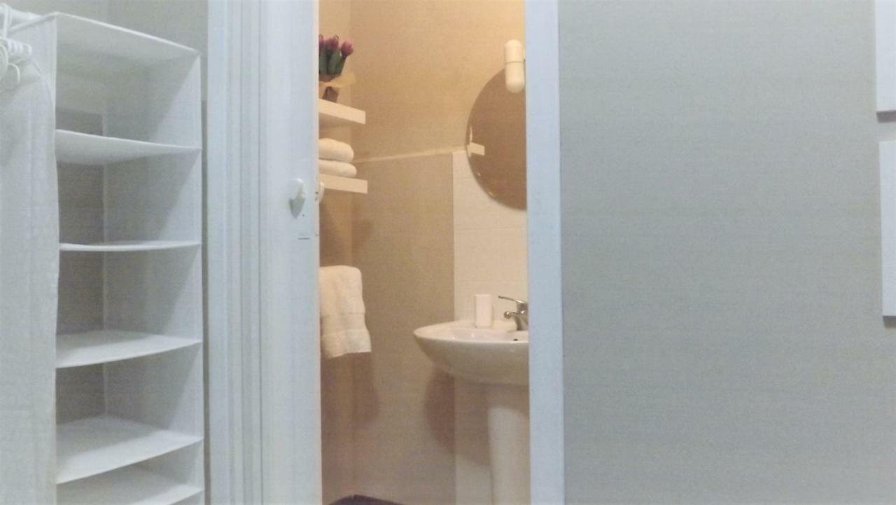 Domus Tua Panzió Pietrelcina Kültér fotó